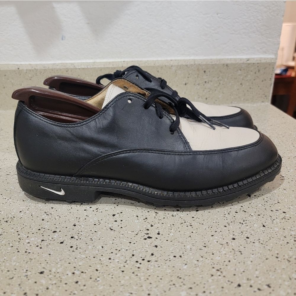 Nike Air Women's Bella Last Golf Shoes Low Lace Up Black Beige 000103-PA2 Sz 8